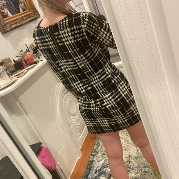 Cute black and white plaid shift dress - Picture 4 of 7